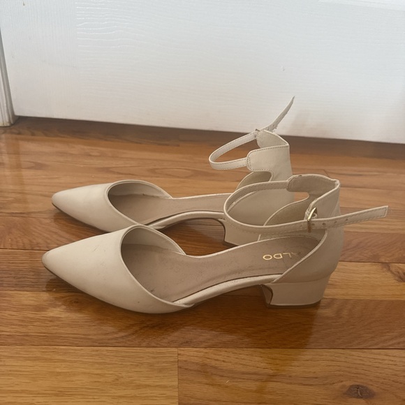 Aldo white pointed closed toe block heels - Picture 4 of 4